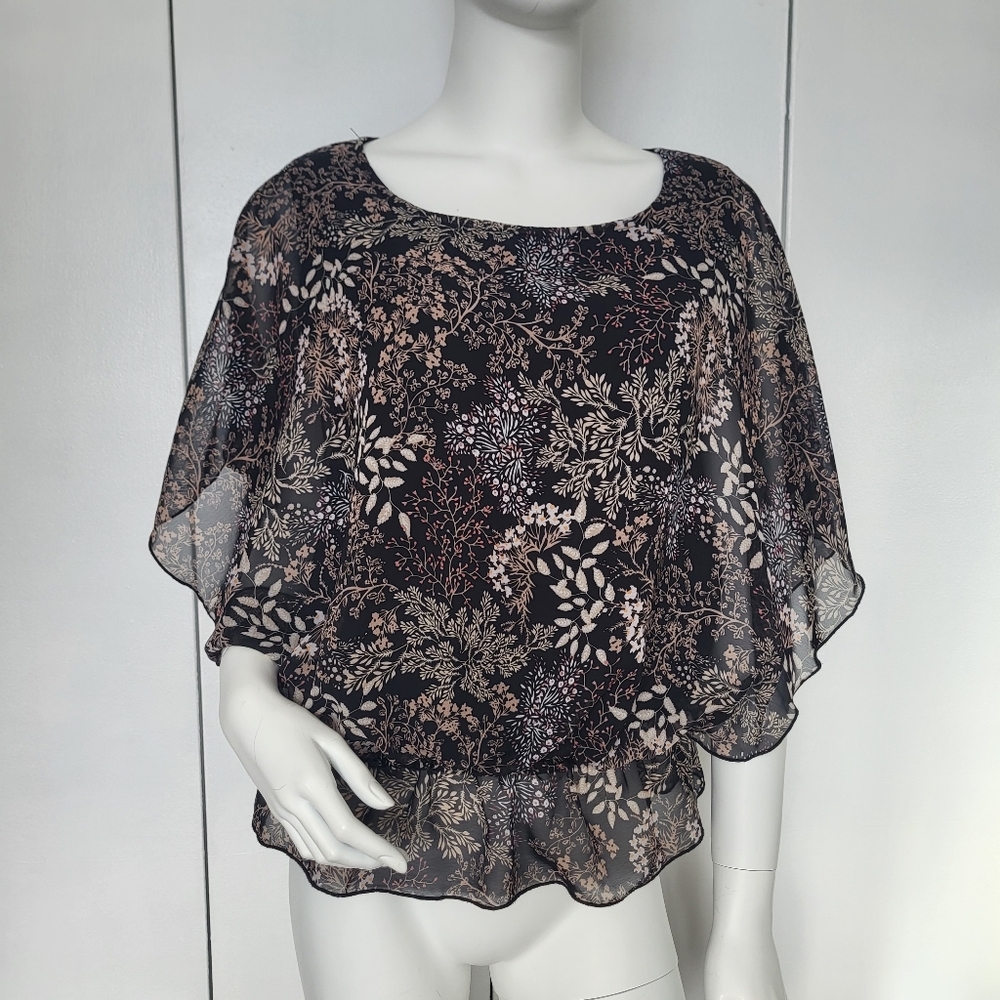 Frankie & Missy Floral Flowy Y2K Feminine Summer Blouse